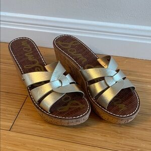 Sam Edelman Gold Wedge Sandals Size 8.5